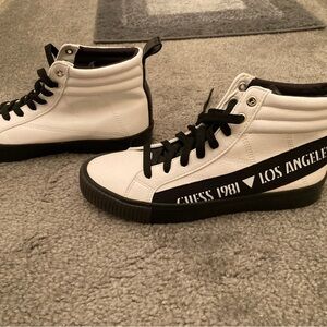 GUESS Men's Black and White Sneakers